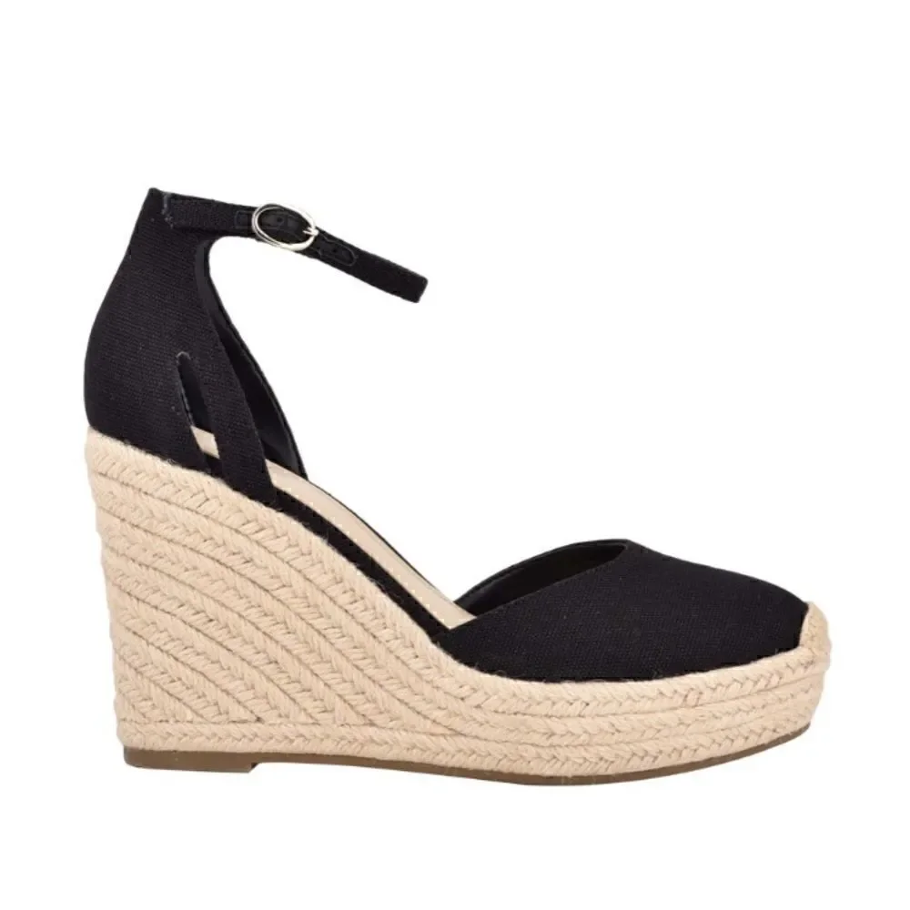 Marc Fisher Teelan Esapdrille Wedge Sandals Black